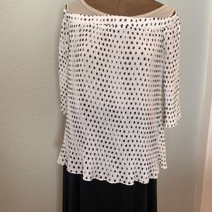Beautiful Pleated Polka Dot Off-Shoulder Blouse